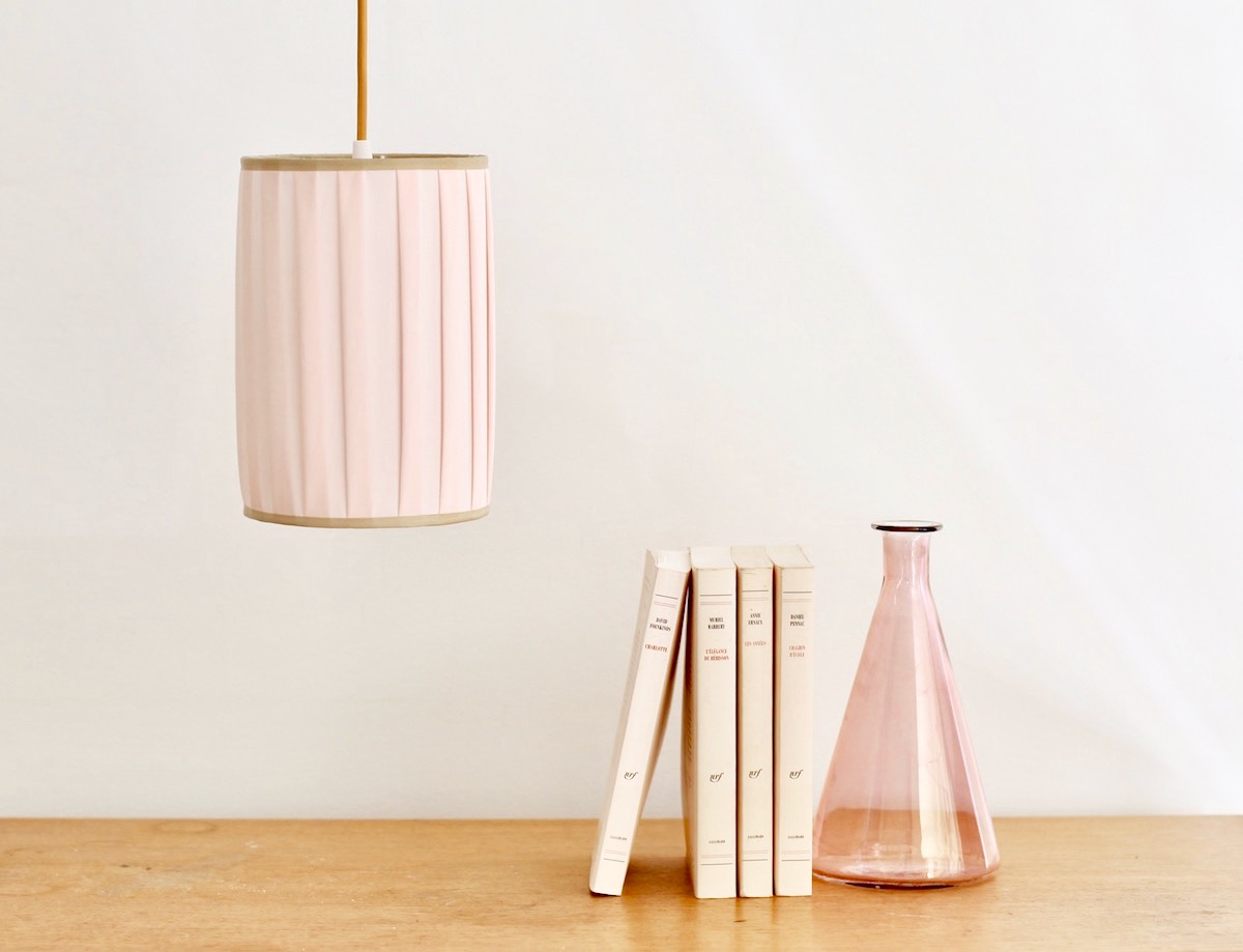 petite suspension rose poudré