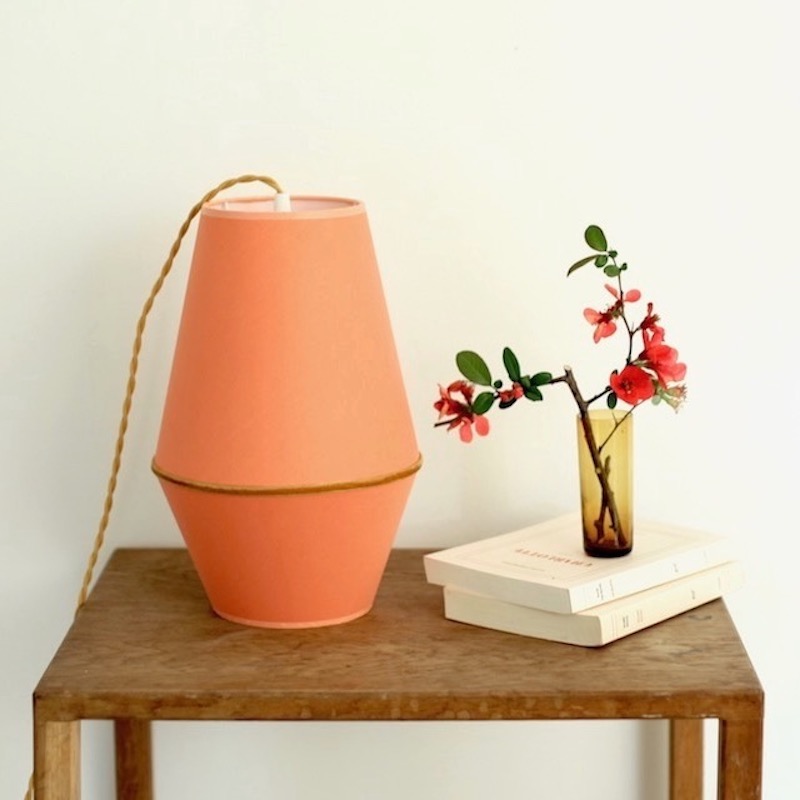 lampe à poser orange corail