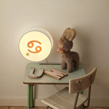Lampe astro bleu pâle signe beige