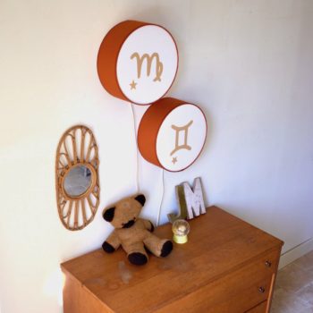 Lampe astro terracotta signe beige
