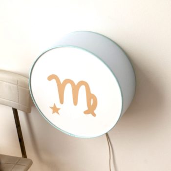 Lampe astro bleu pâle signe beige