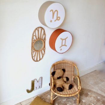 Lampe astro beige signe beige