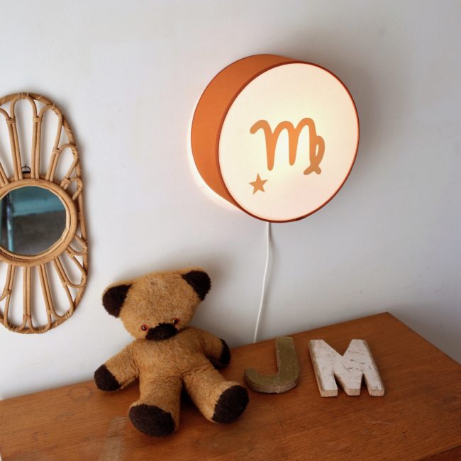 Lampe astro terracotta signe beige
